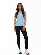 Camiseta Básica Femenina | Azul Cielo, vista 1