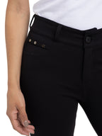 Pantalón Dril Femenino | Negro con Taches Decorativos
