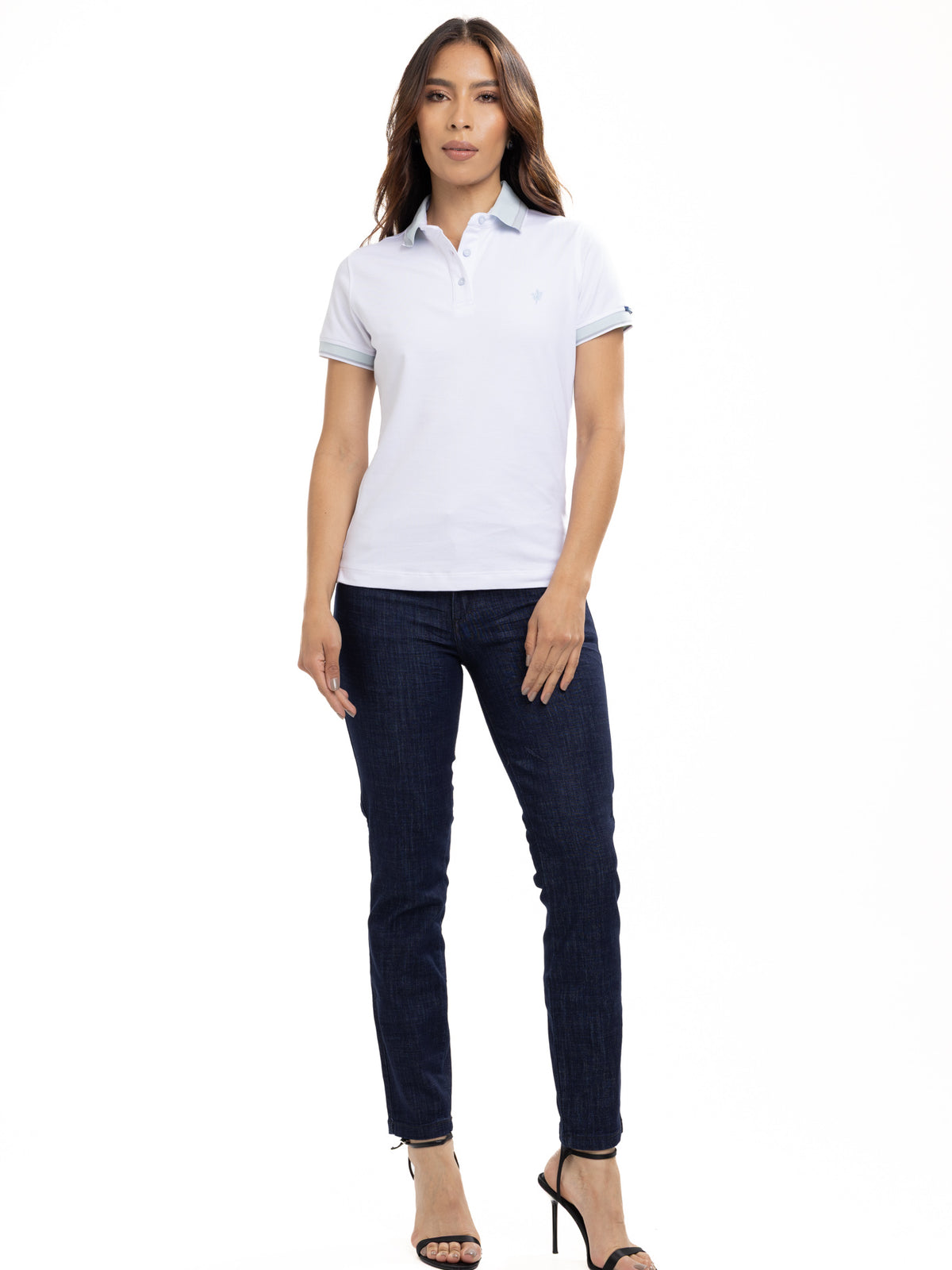 Polo Moda Femenino | Blanco con Cuello Azul Cielo, vista 1