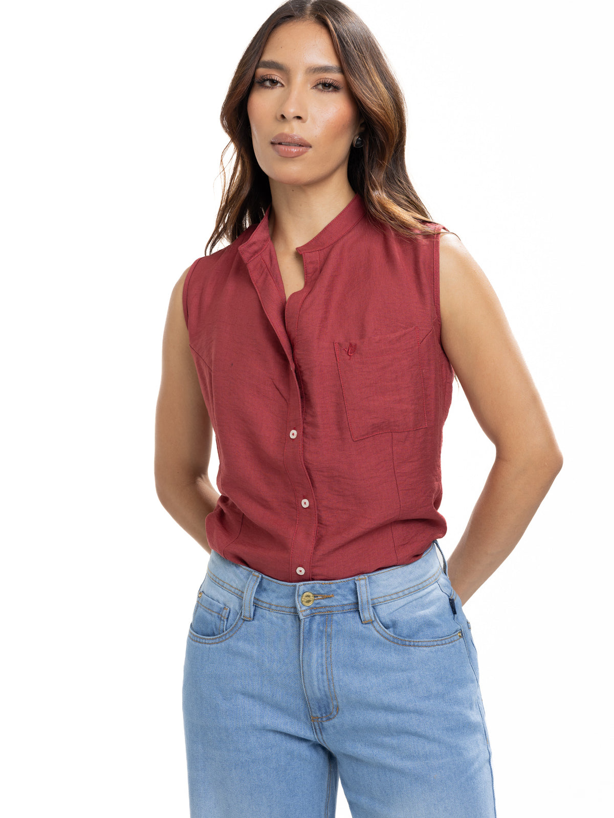 Blusa Femenina sin Mangas | Vinotinto con Cuello Nerú, vista 4