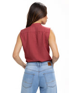 Blusa Femenina sin Mangas | Vinotinto con Cuello Nerú, vista 6
