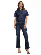 Blusa Femenina Manga Corta | Azul Denim Botón Café y Ribete, vista 2