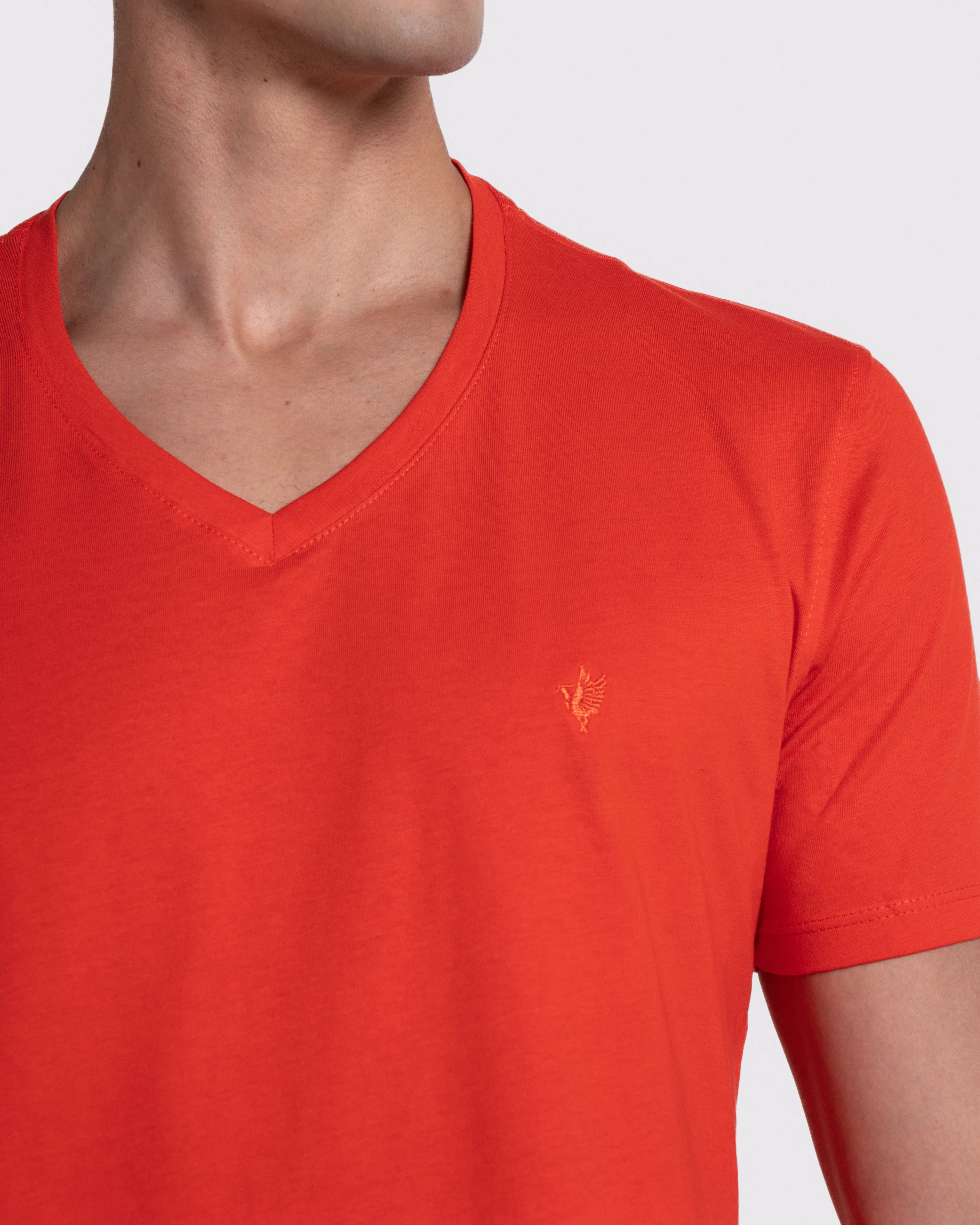 Camiseta básica para hombre manga corta cuello V