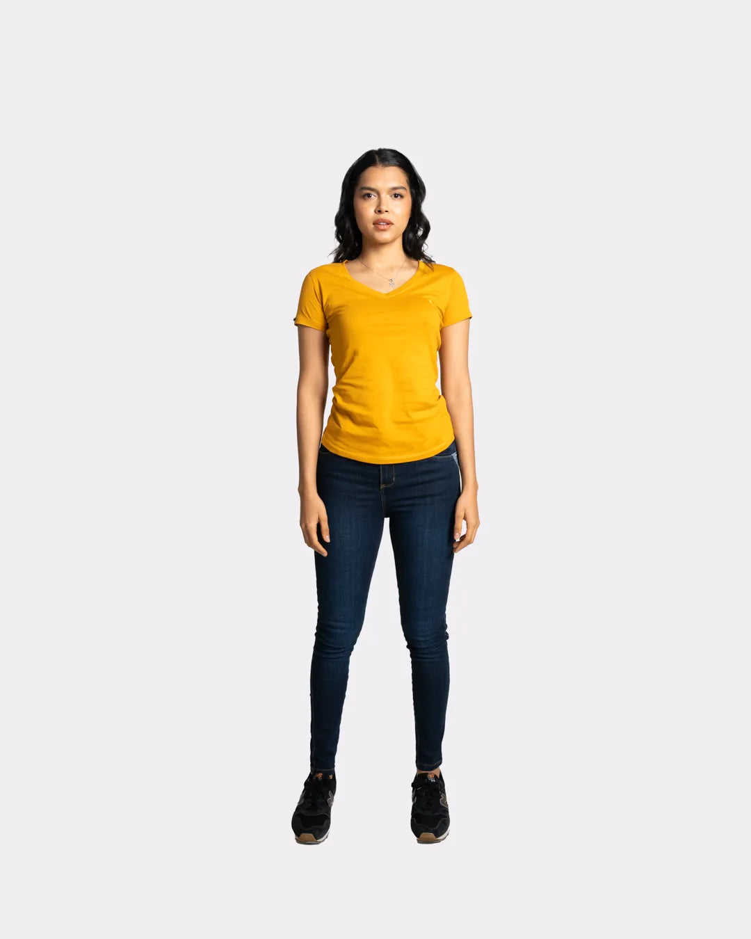 Camiseta básica mujer manga corta cuello V