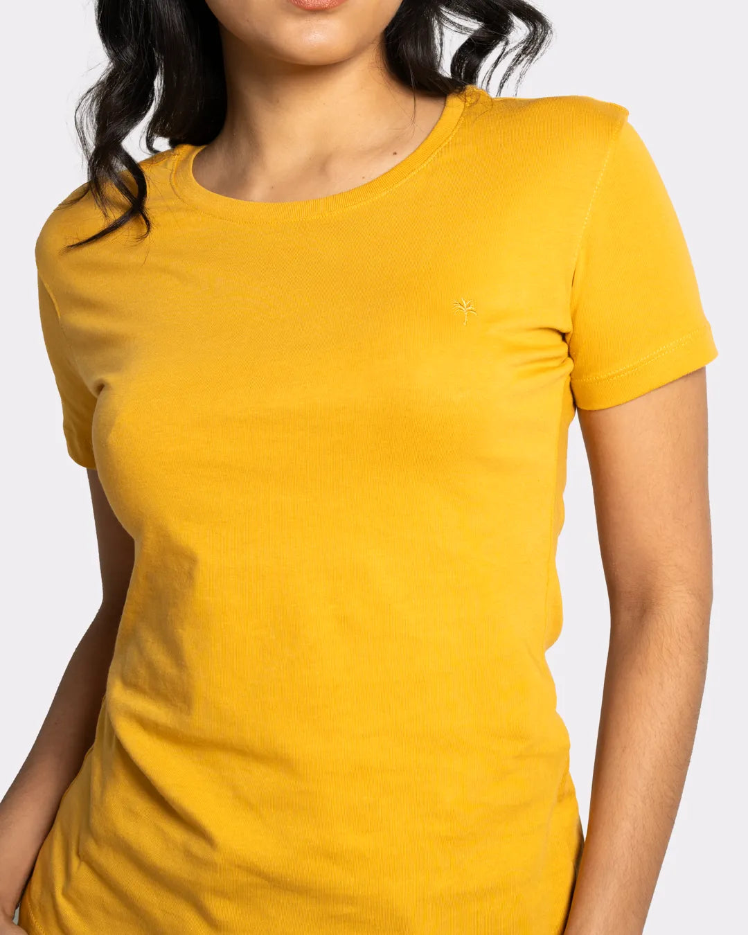 Camiseta básica mujer manga corta cuello redondo