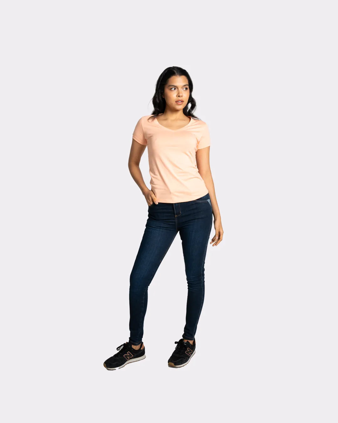 Camiseta básica mujer manga corta cuello V
