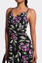 Vestido corto con tirantes, silueta semi-ajustada flores