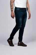 Jeans Rotos con Efecto Desgastado