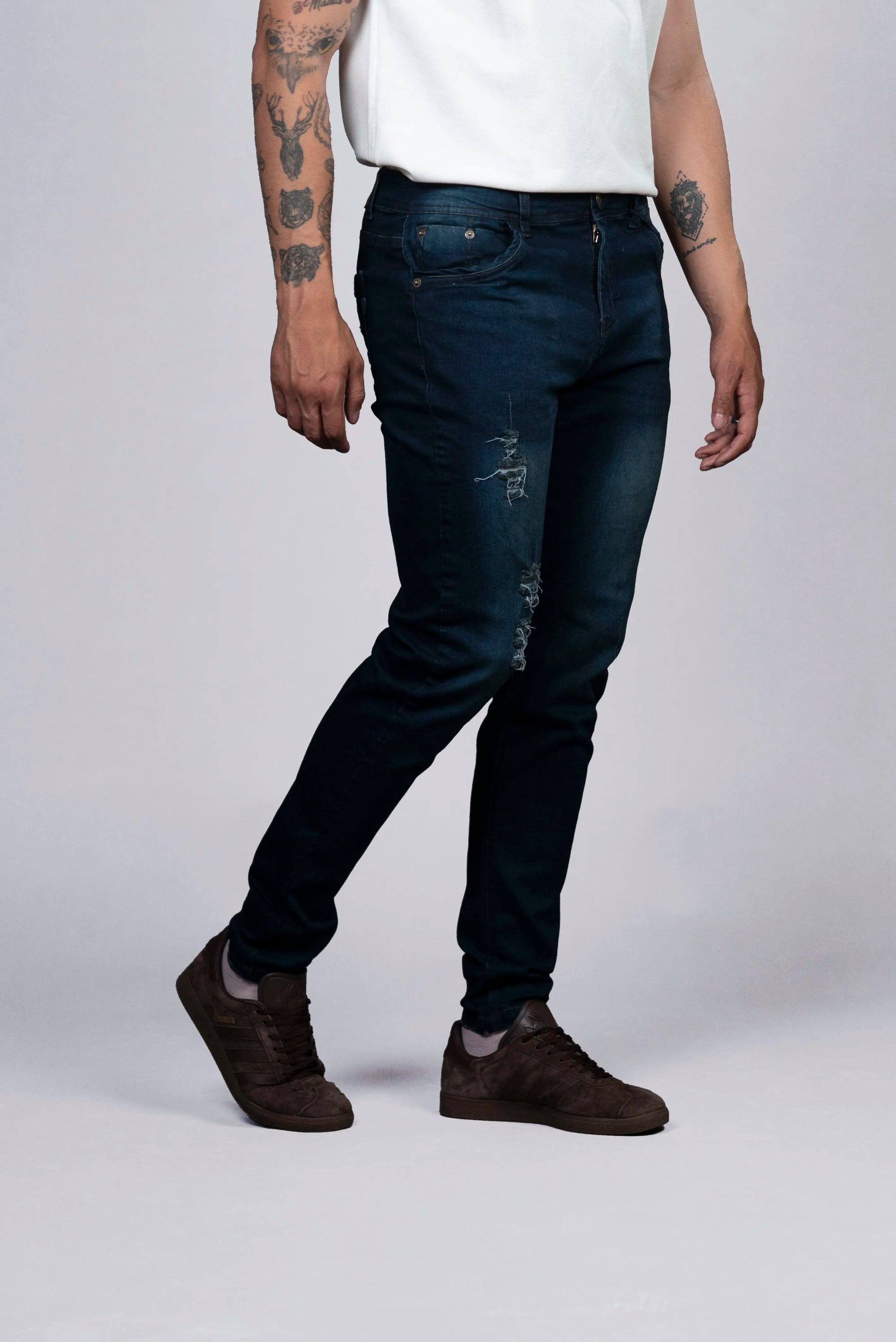 Jeans Rotos con Efecto Desgastado