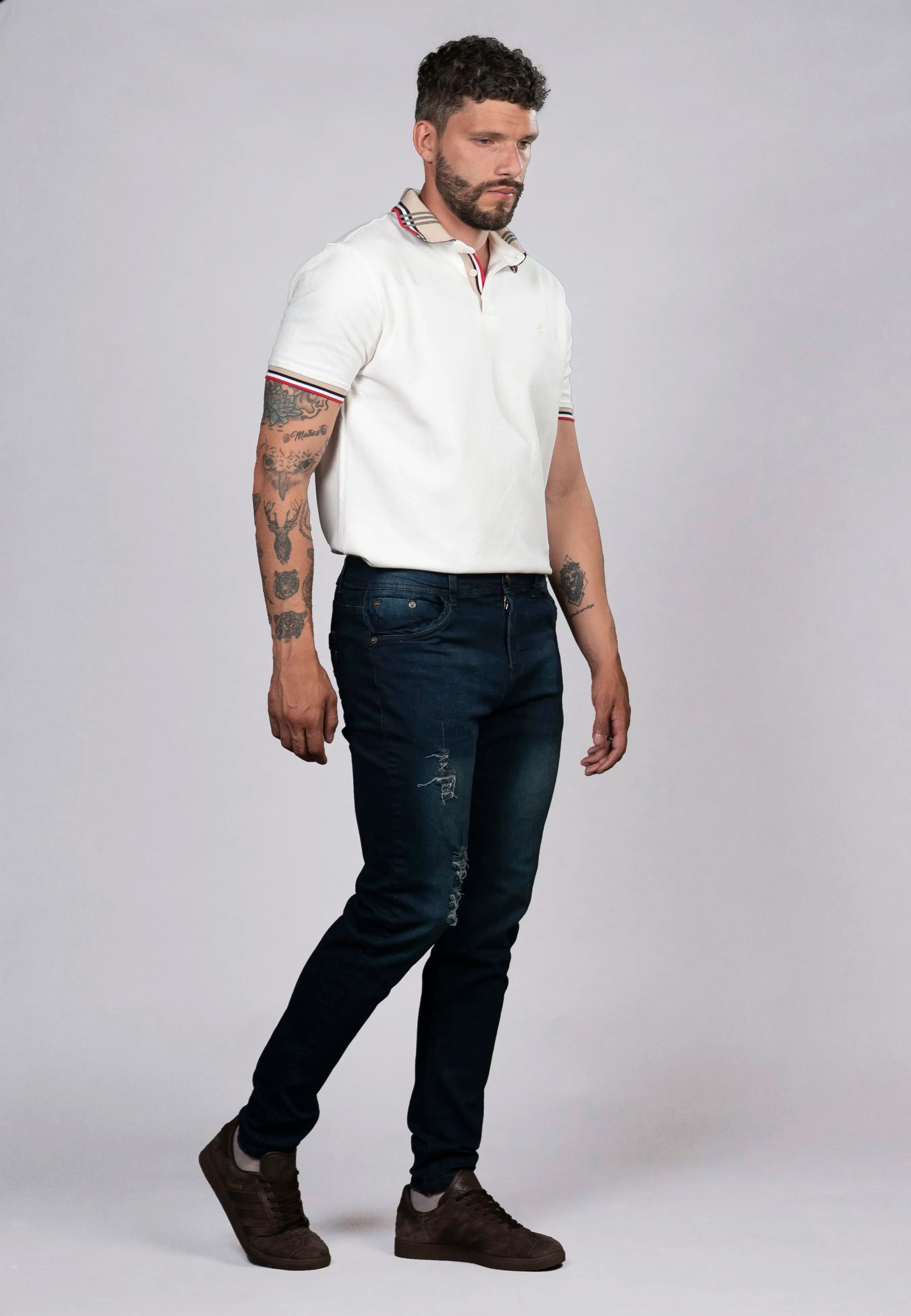 Jeans Rotos con Efecto Desgastado