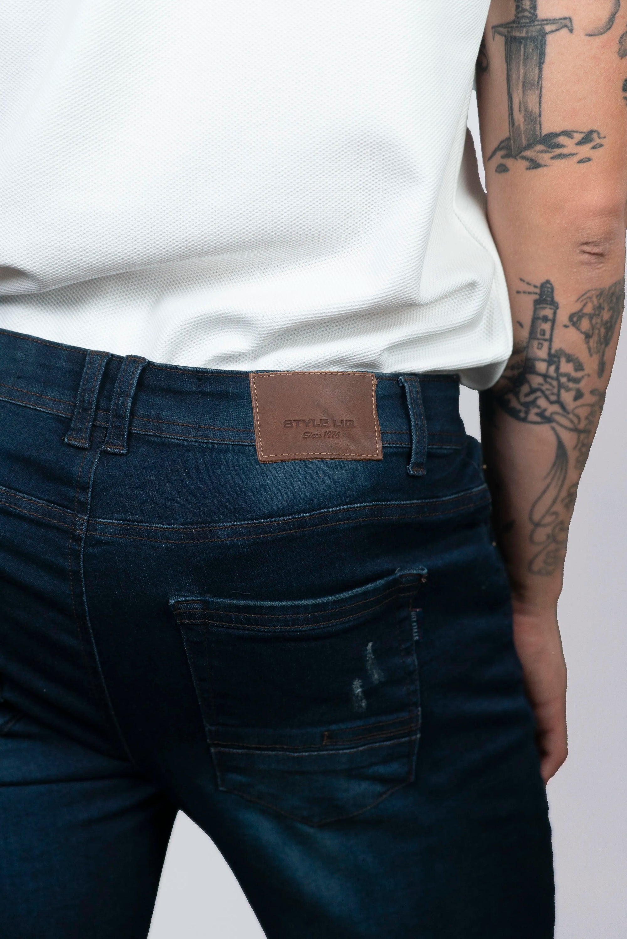 Jeans Rotos con Efecto Desgastado