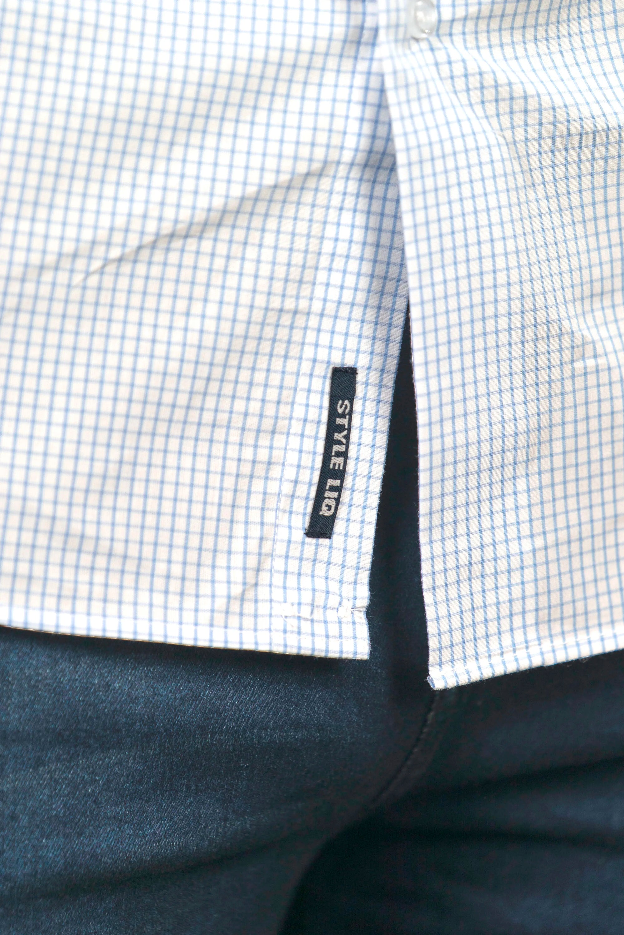 Camisa de Cuadros con Detalles Azules