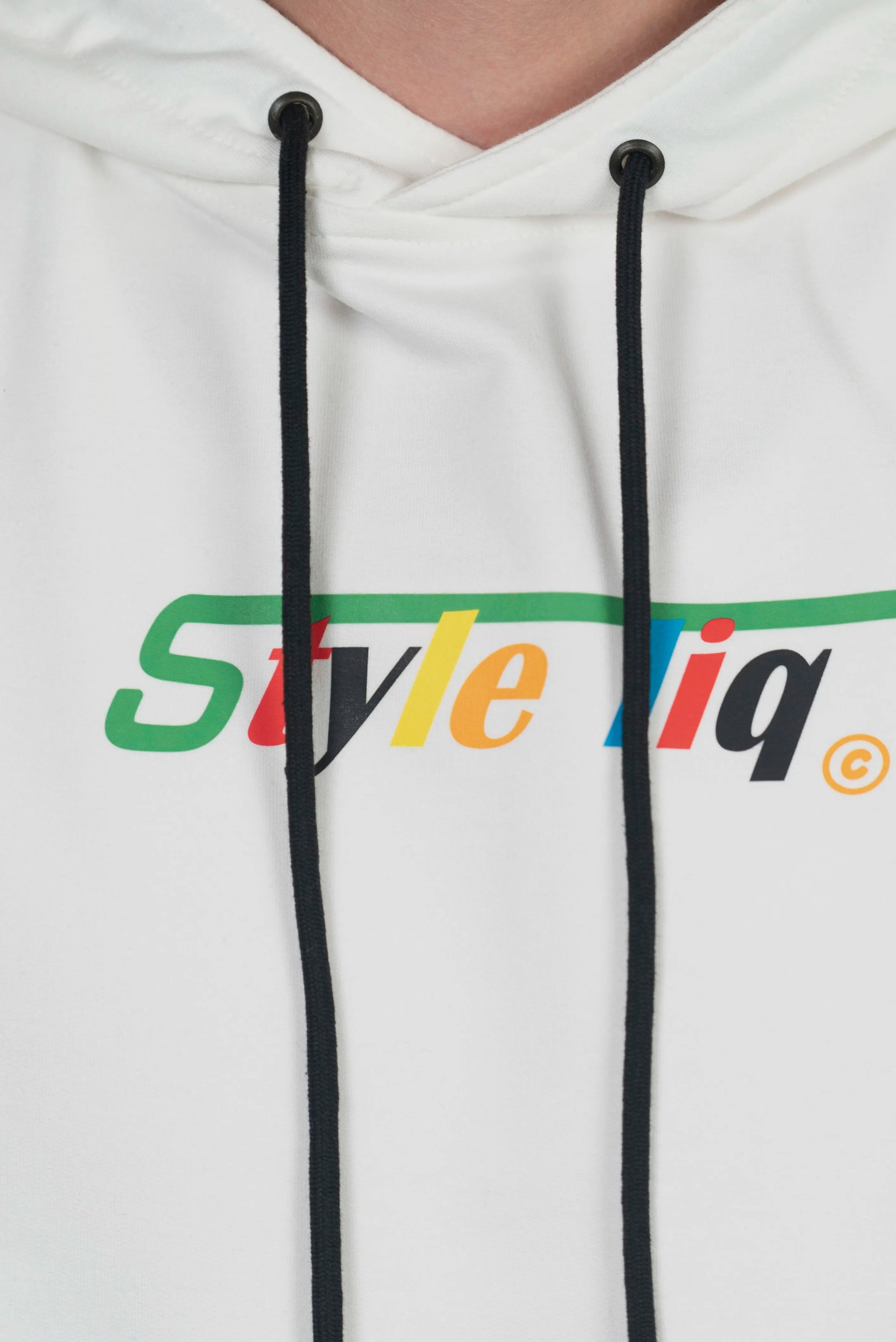 Hoodie Blanco con Estampado Colorido y Logo Style Liq