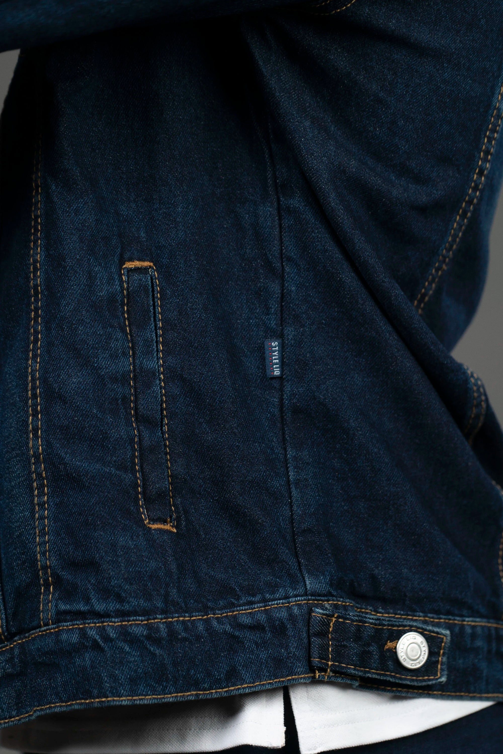 Chaqueta de Jean Oscuro