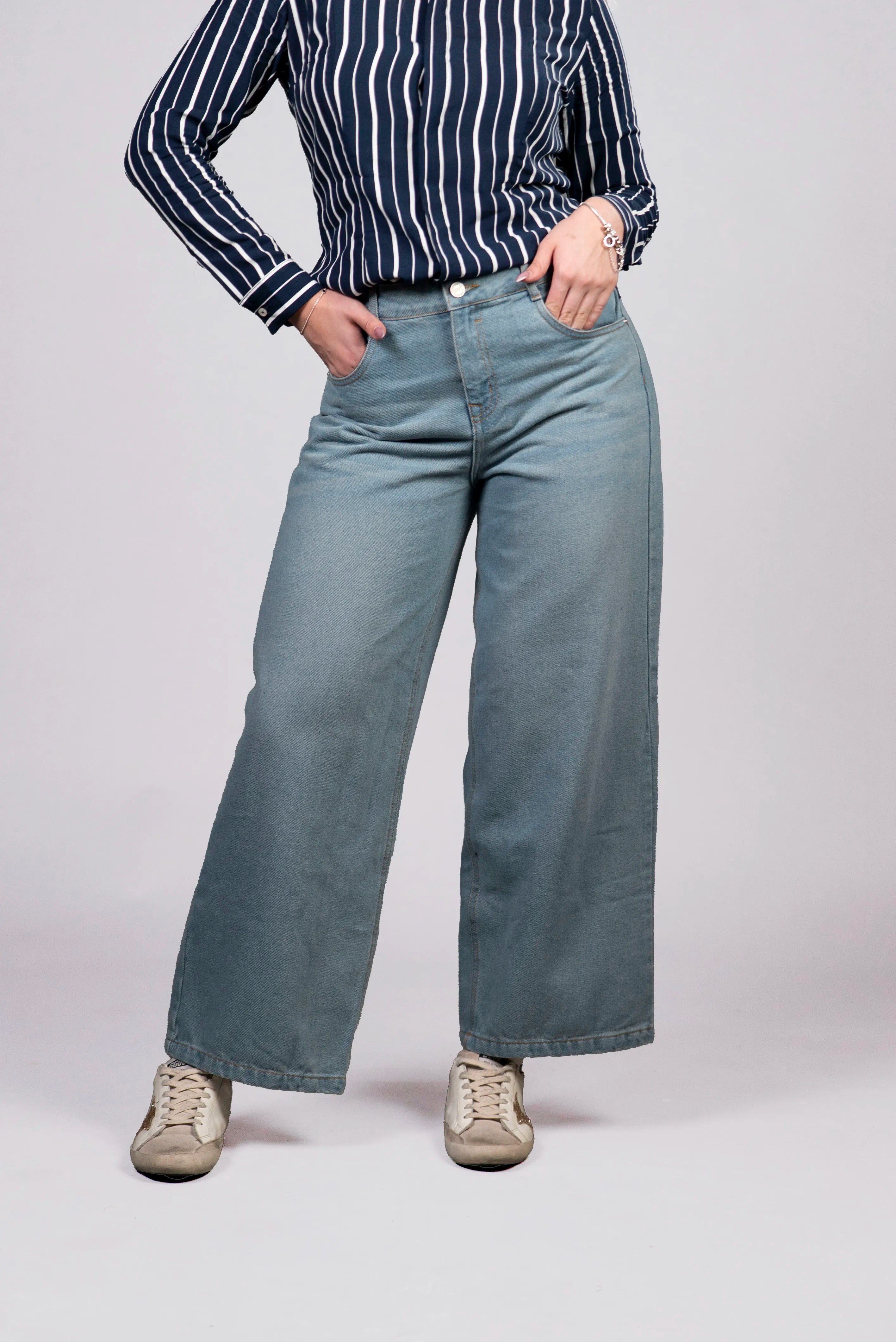 Pantalón de Corte Amplio