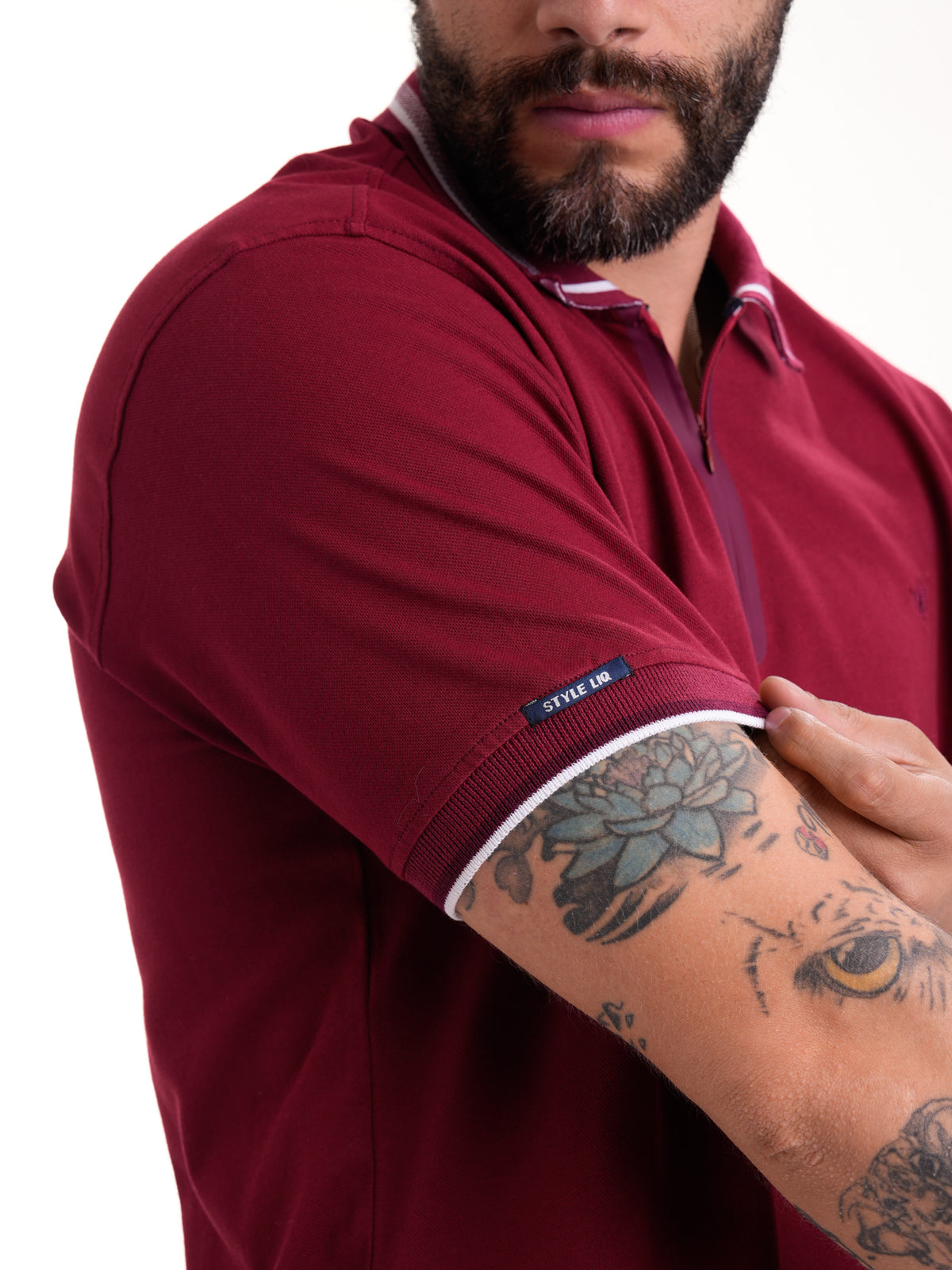 Polo Moda Masculino | Vinotinto con Cremallera y Franjas Blancas — foto 4
