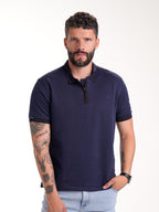 Polo Moda Masculino | Azul Oscuro Cremallera Tejida en Rib con Cuello a Tono y Línea Café, vista 4