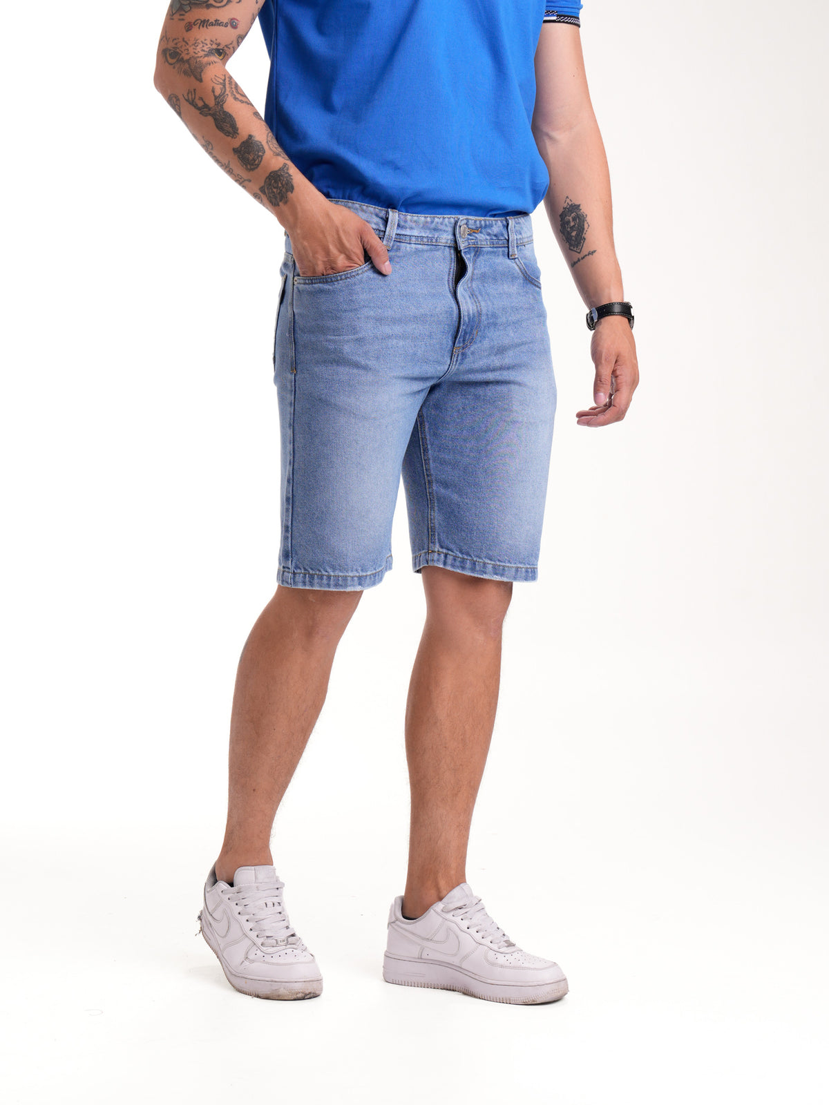 Bermuda Masculina | Azul Claro con Cinta y Cuero en Relojero