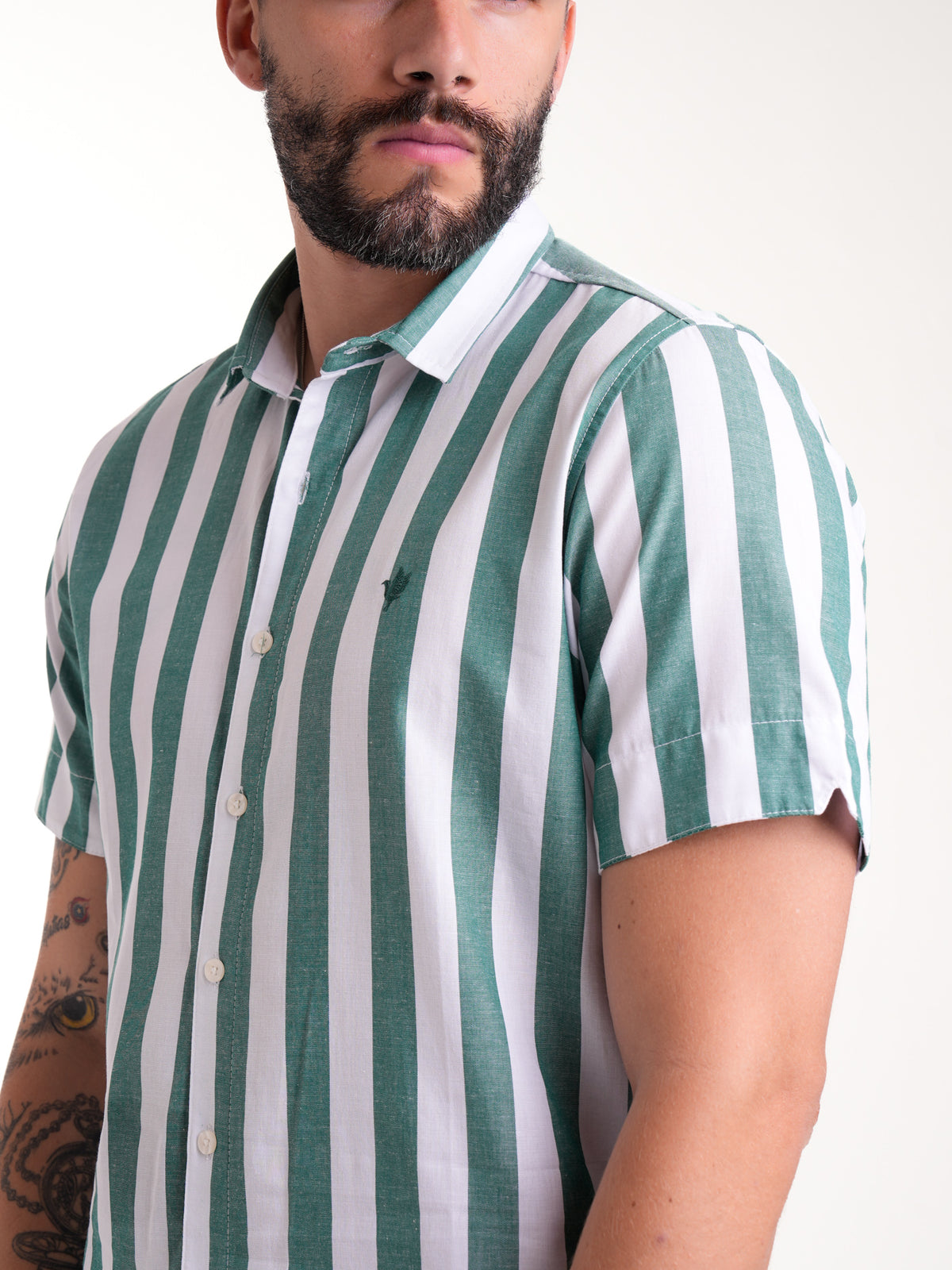 Camisa Masculina Manga Corta | Rayas Verdes y Blancas