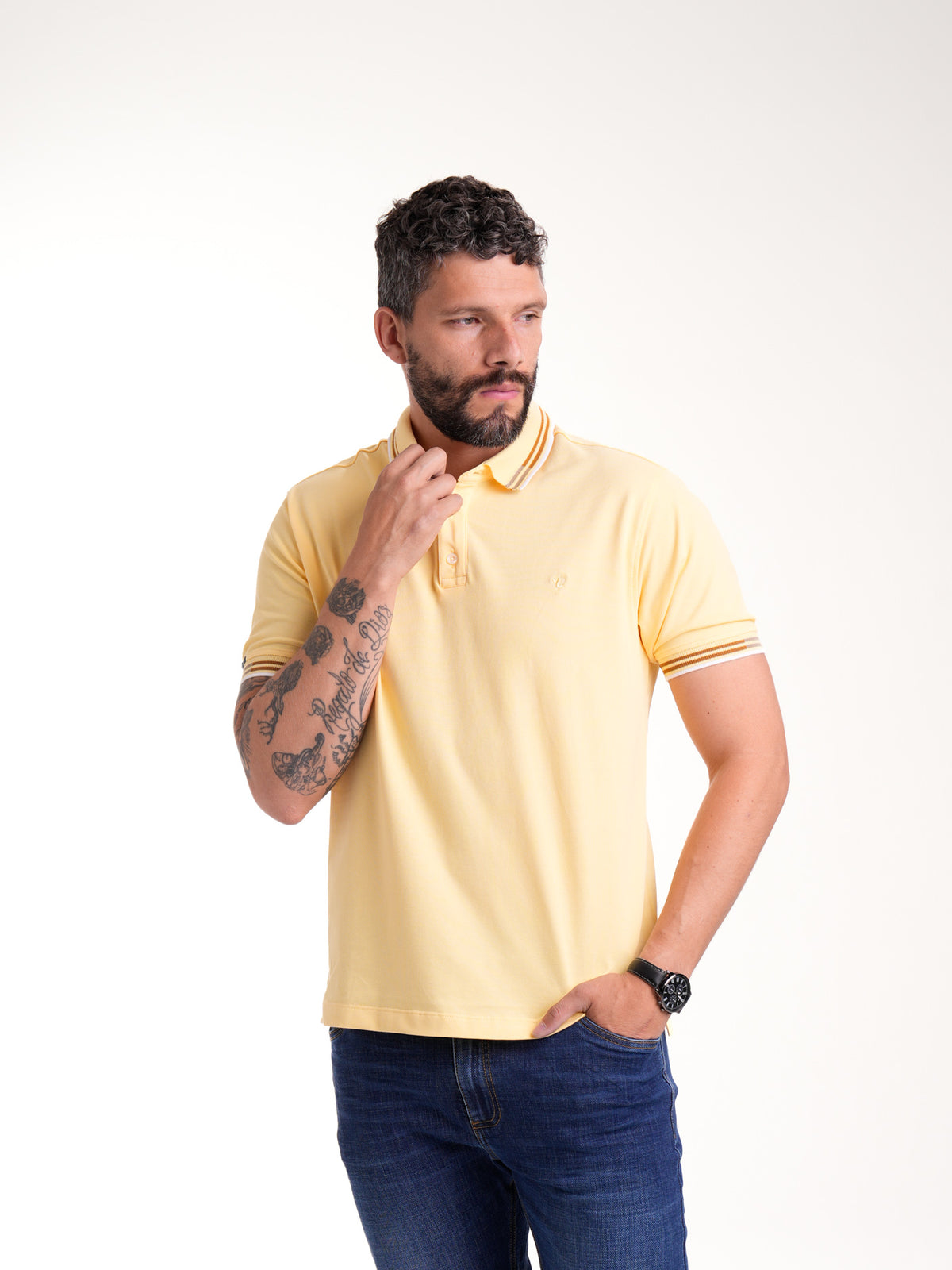 Polo Moda Masculino | Amarillo con Cuello con Franjas Cafés