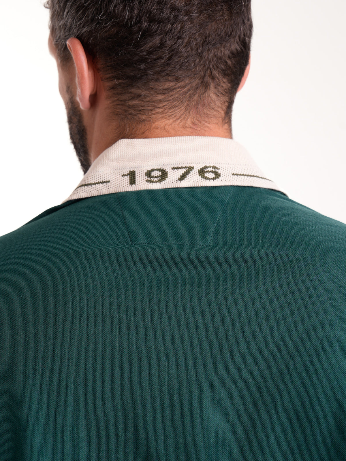 Polo Moda Masculino | Verde Botella con Cuello Beige