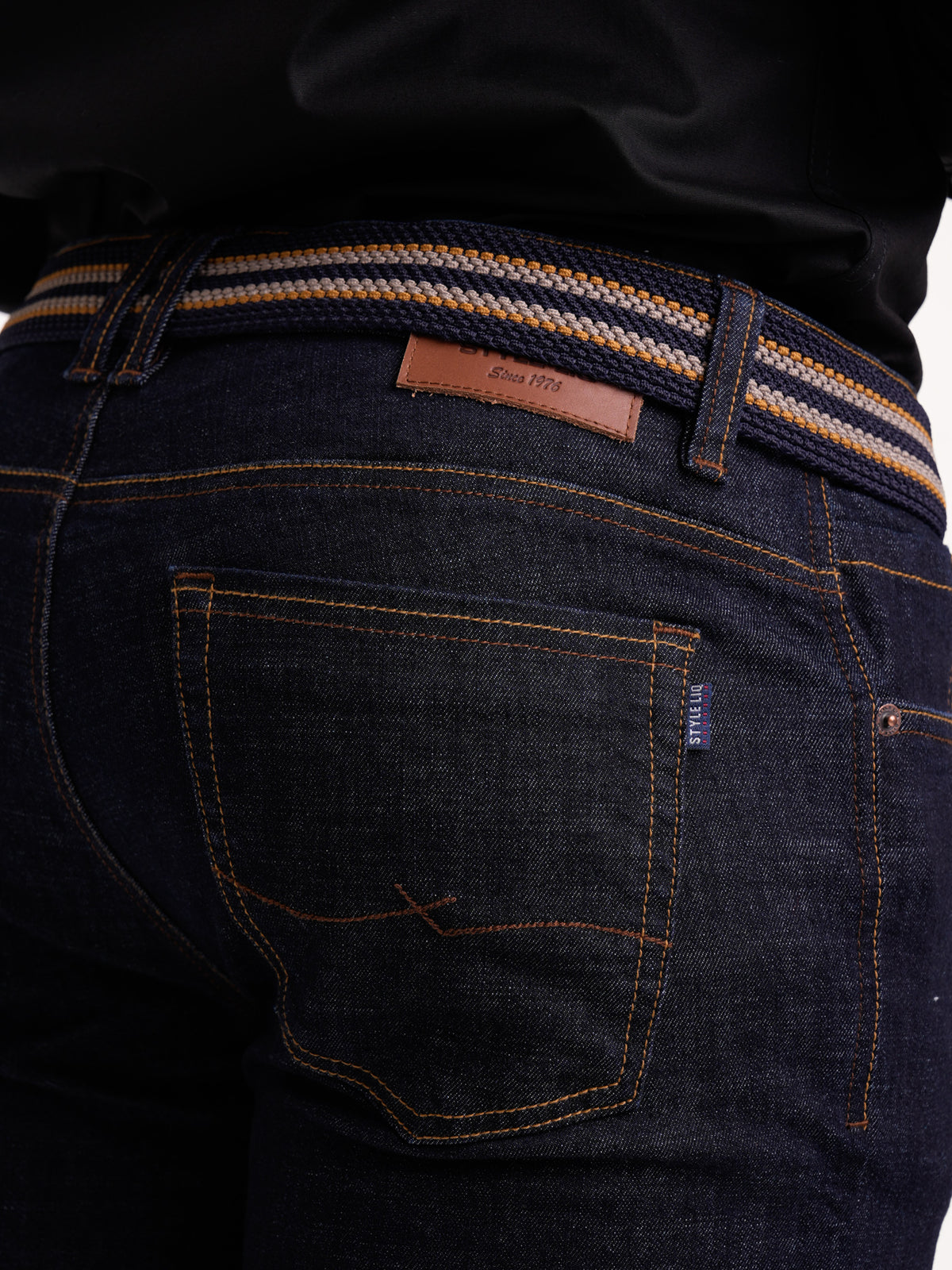 Jean Masculino | Azul Industrial Oscuro Correa Azul Oscuro Beige Mostaza Clásico