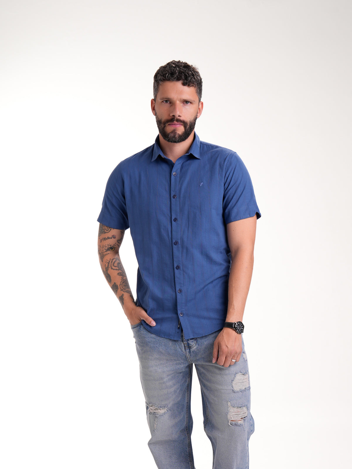 Camisa Masculina Manga Corta | Azul Medio Botónes Azules Oscuros — foto 1