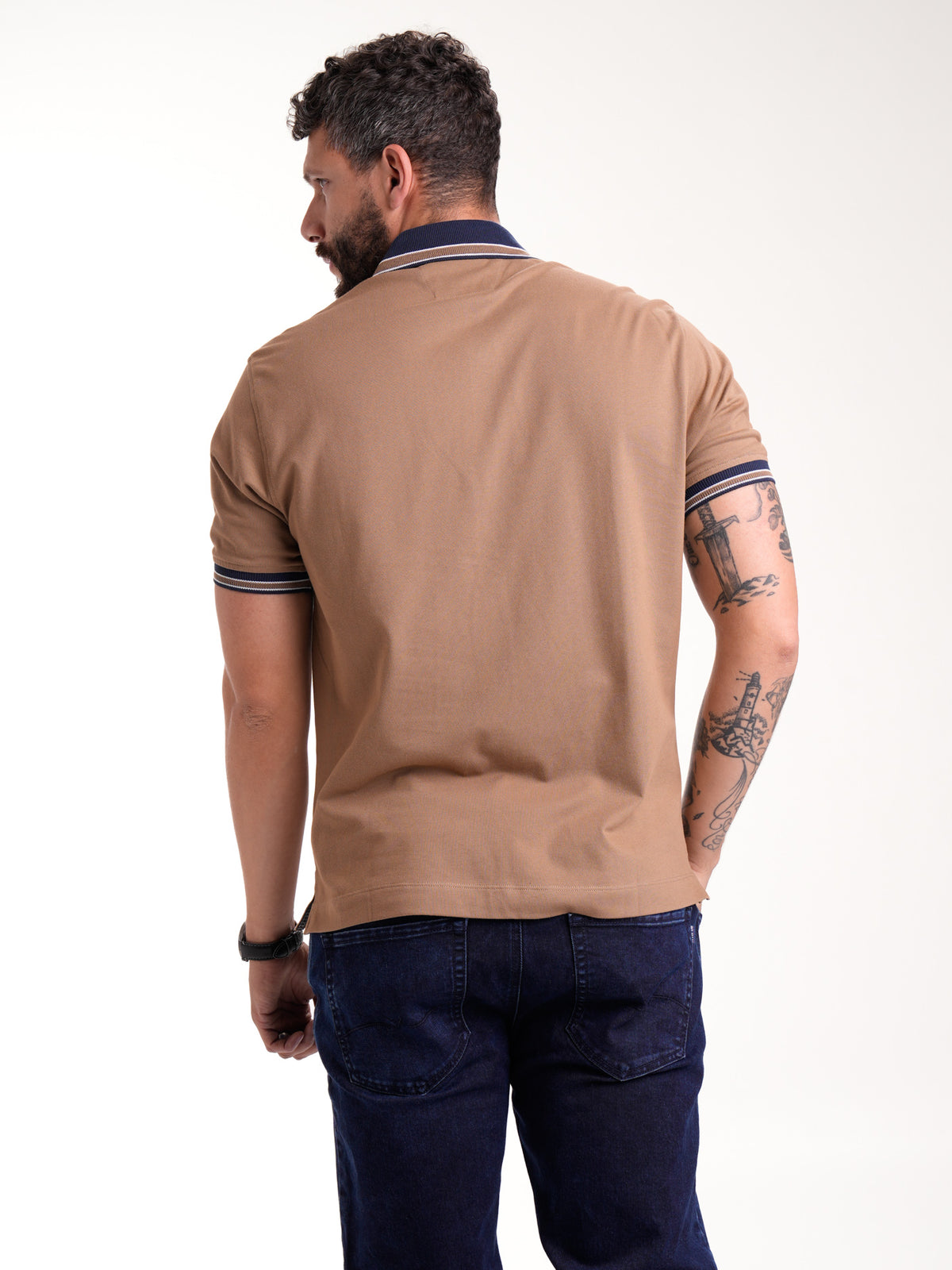 Polo Moda Masculino | Café con Cuello Azul Oscuro y Café