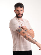 Polo Moda Masculino | Beige Texturizado con Franja Vinotinto