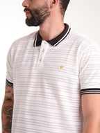 Polo Moda Masculino | Hueso Texturizado con Cuello Café