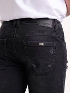 Jean Masculino | Gris con Destroyer Delanteros y Placa Bolsillo Trasero Derecho