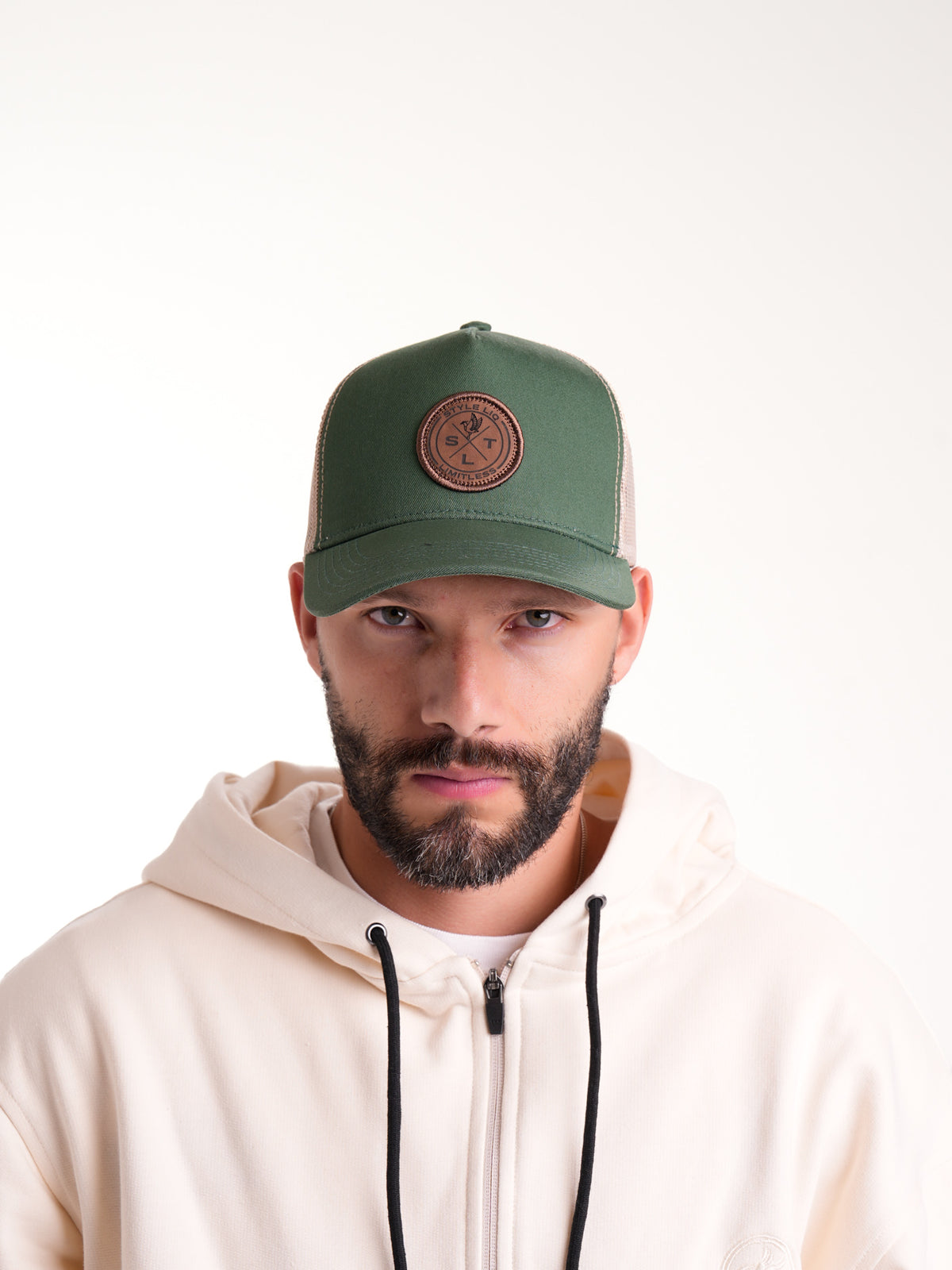 Gorra Unisex | Verde Oliva Beige Logo Café en Malla