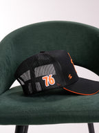 Gorra Unisex | Negro Malla con Logo en Naranja