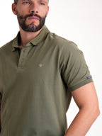 Polo de hombre verde militar, vista adicional
