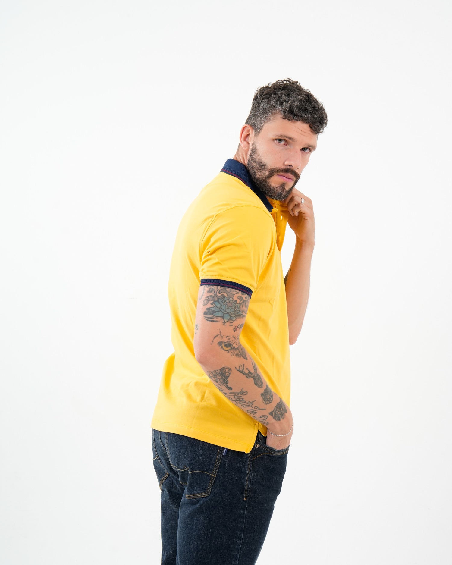 Polo Masculino Manga Corta | Algodón Premium Amarillo con Cuello Marino