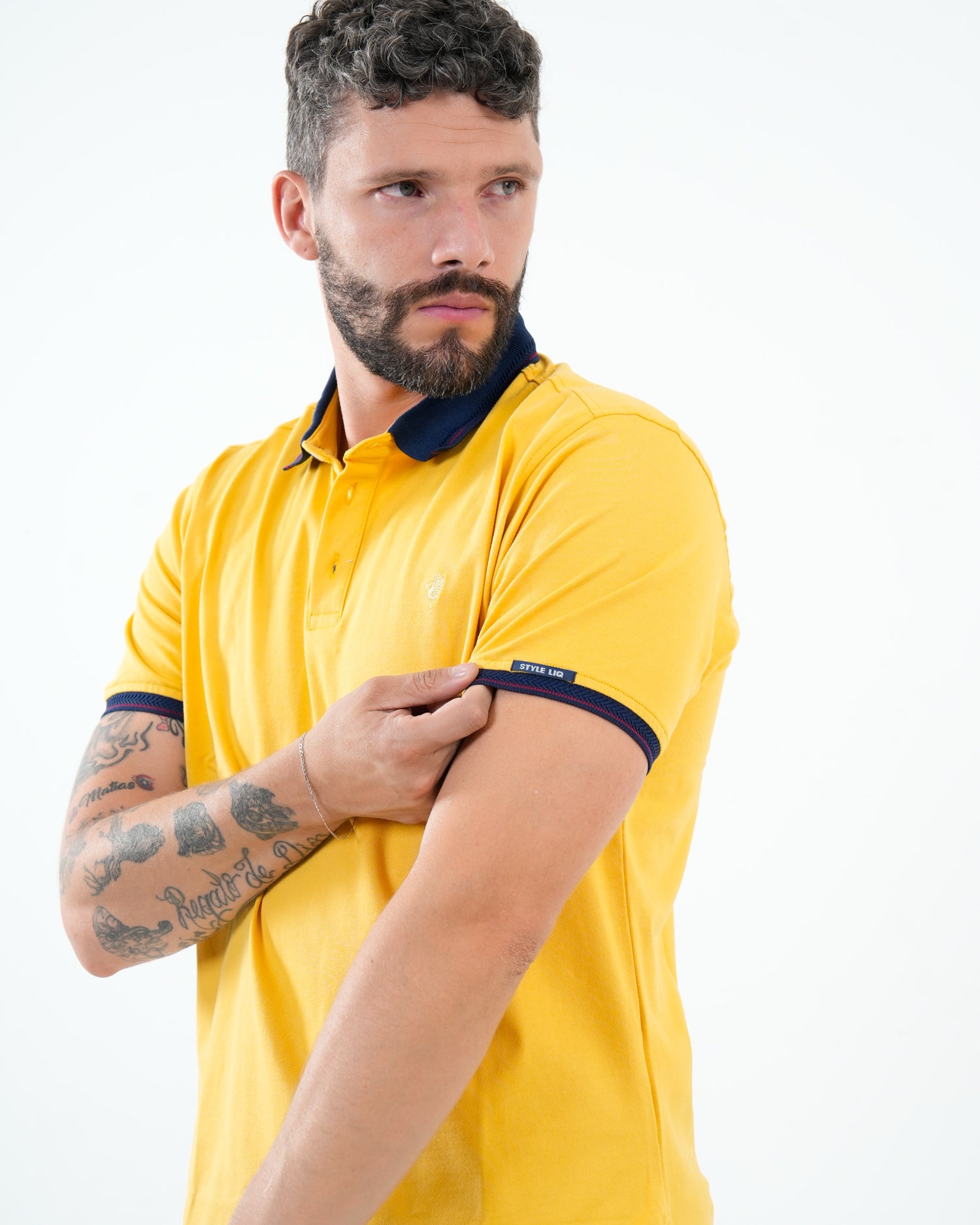 Polo Masculino Manga Corta | Algodón Premium Amarillo con Cuello Marino