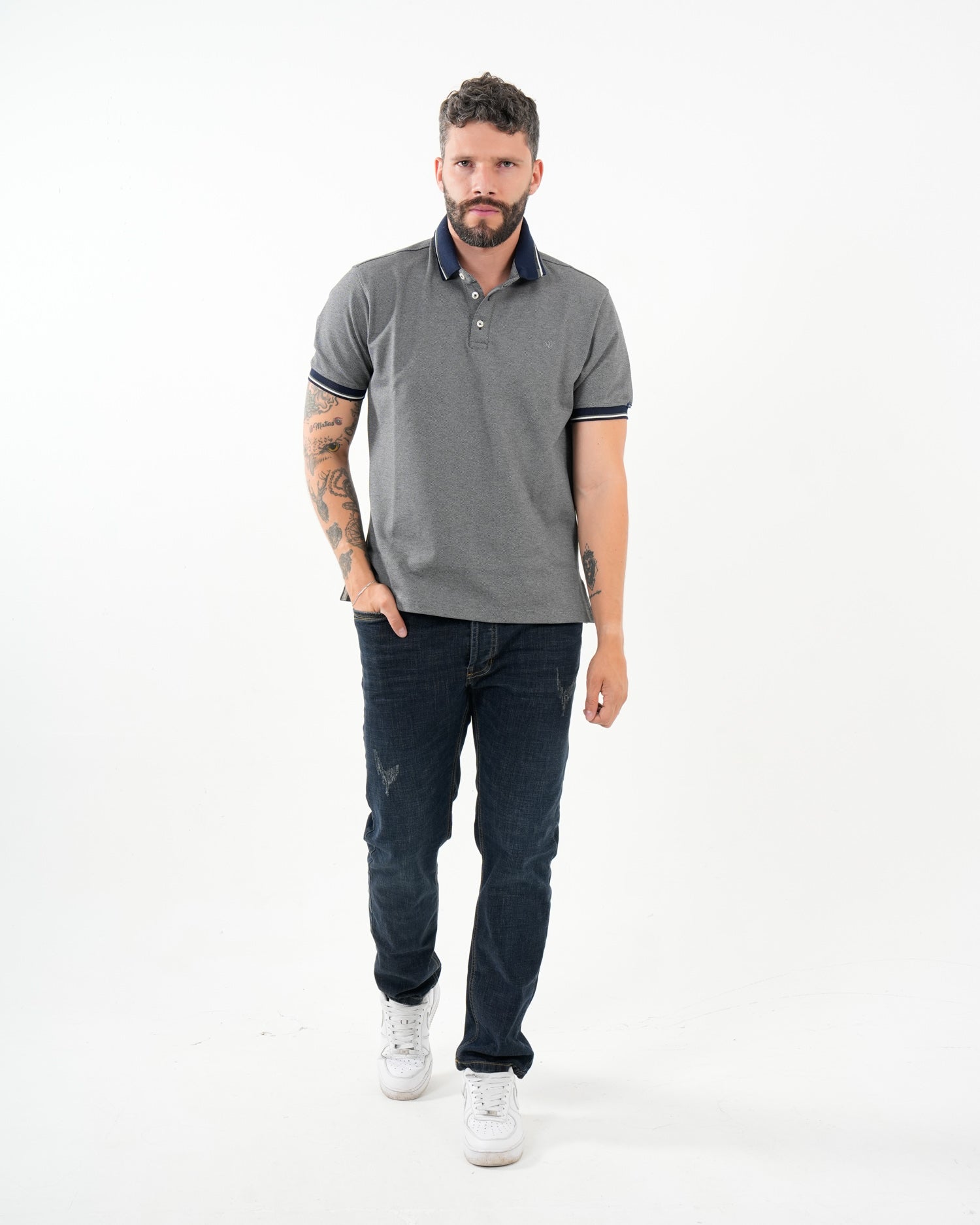 Polo Masculino Manga Corta | Algodón Premium Gris Melange con Ribete Marino