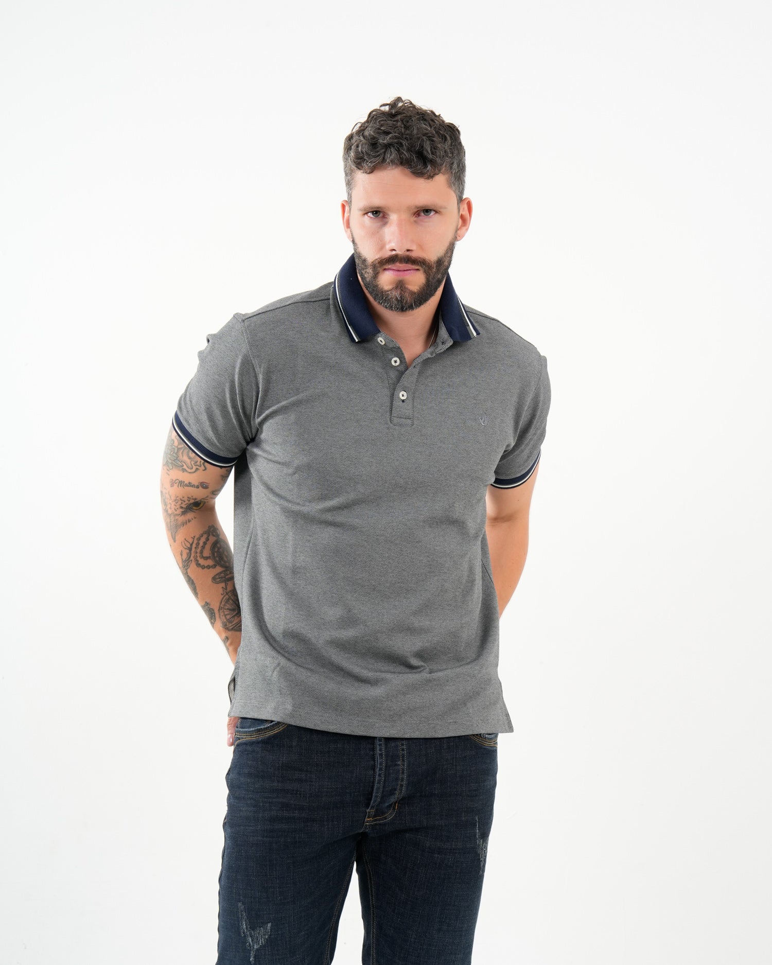Polo Masculino Manga Corta | Algodón Premium Gris Melange con Ribete Marino