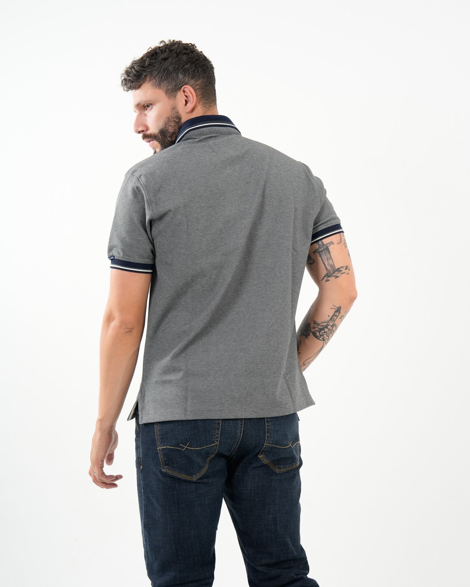 Polo Masculino Manga Corta | Algodón Premium Gris Melange con Ribete Marino