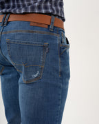 Jean Masculino Straight Fit | Denim Premium Azul Medio con Rotos