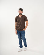 Camiseta Masculina Manga Corta | Algodón Premium Marrón Chocolate Escote V
