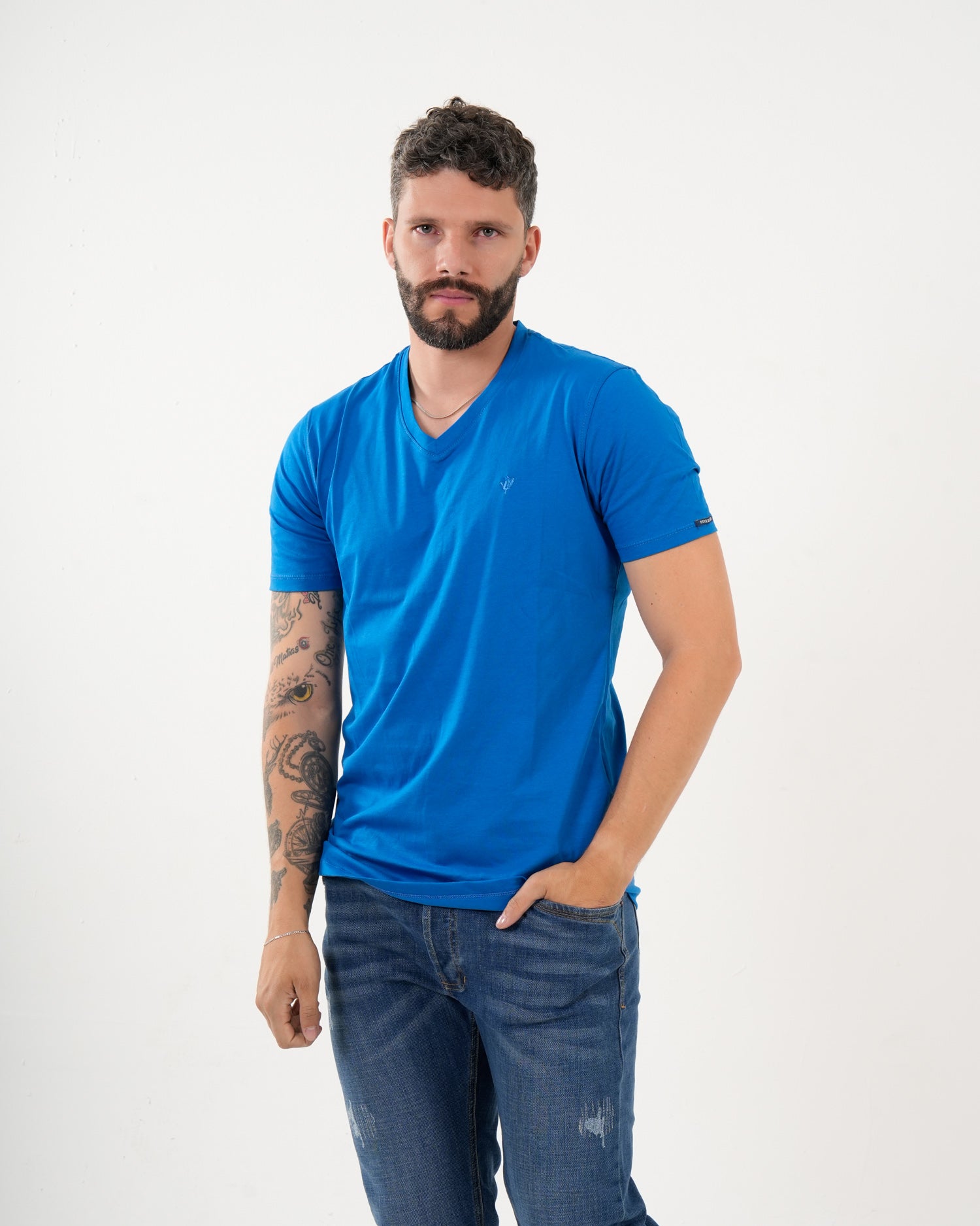 Camiseta Masculina Manga Corta | Algodón Premium Azul Royal Escote V