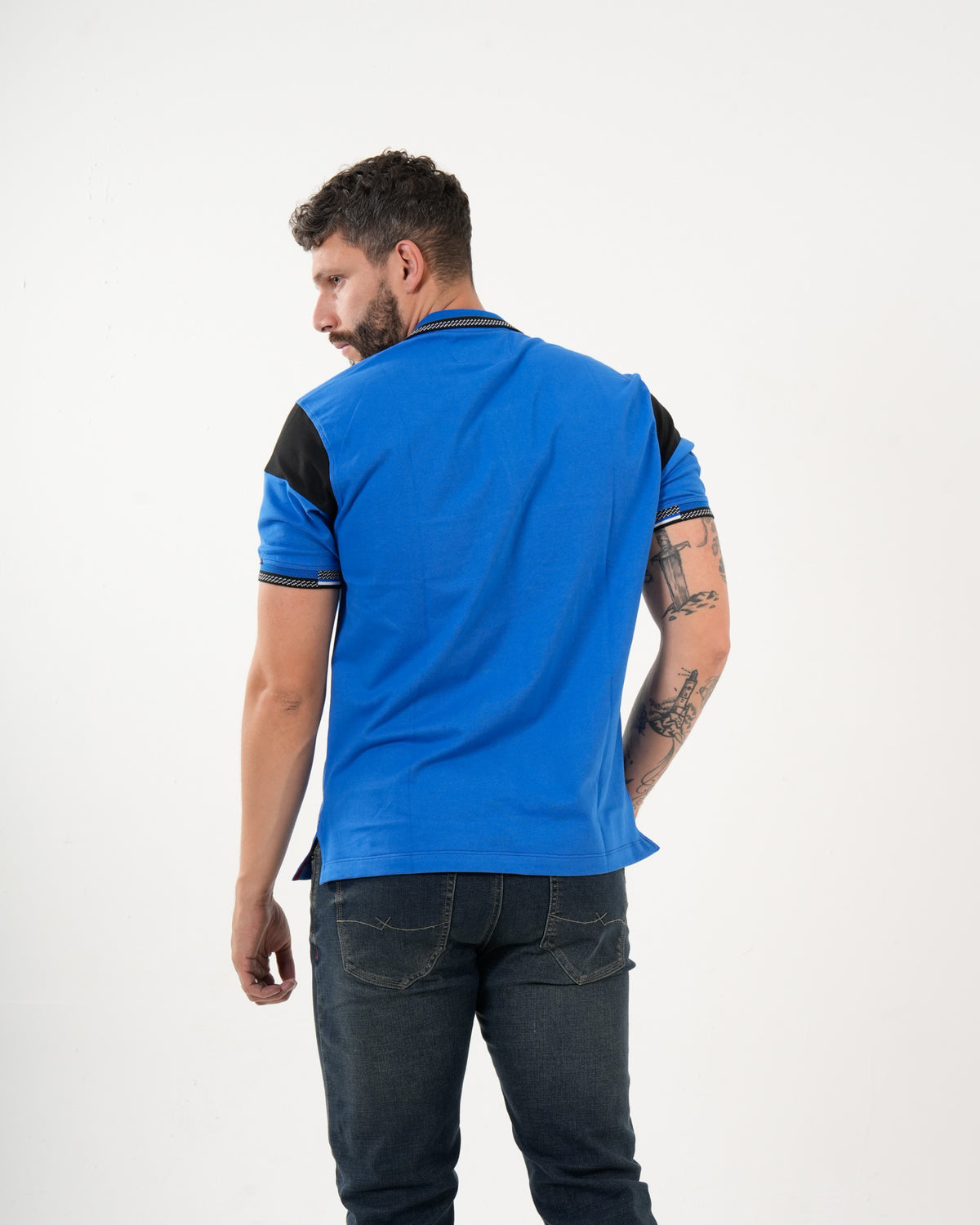 Polo Masculino Manga Corta | Algodón Premium Color Block Azul Real y Negro