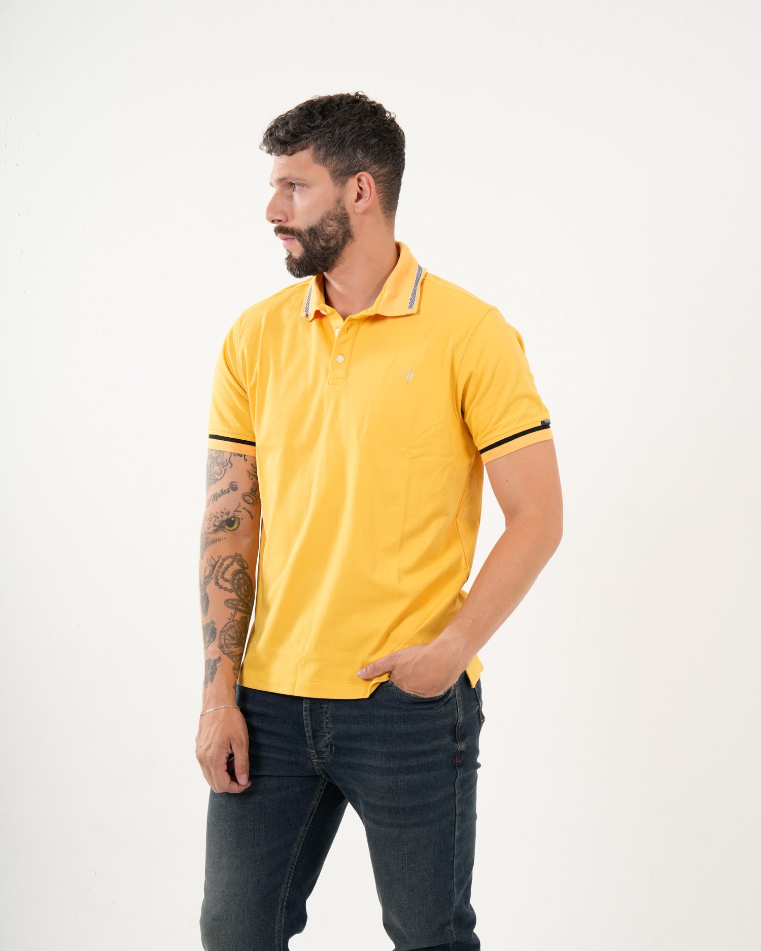 Polo Masculino Manga Corta | Algodón Premium Amarillo con Ribete Negro