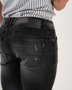 Jean Masculino Slim Fit | Denim Premium Negro Oscuro con Rotos