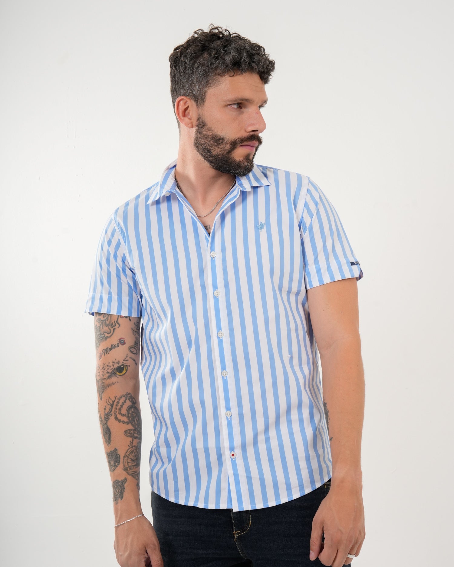 Camisa Masculina Manga Corta | Algodón Premium a Rayas Azul Claro y Blanco