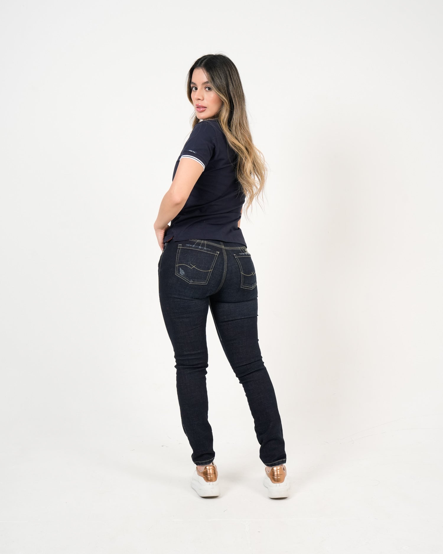 Polo Femenino Manga Corta | Algodón Premium con Ribete Blanco