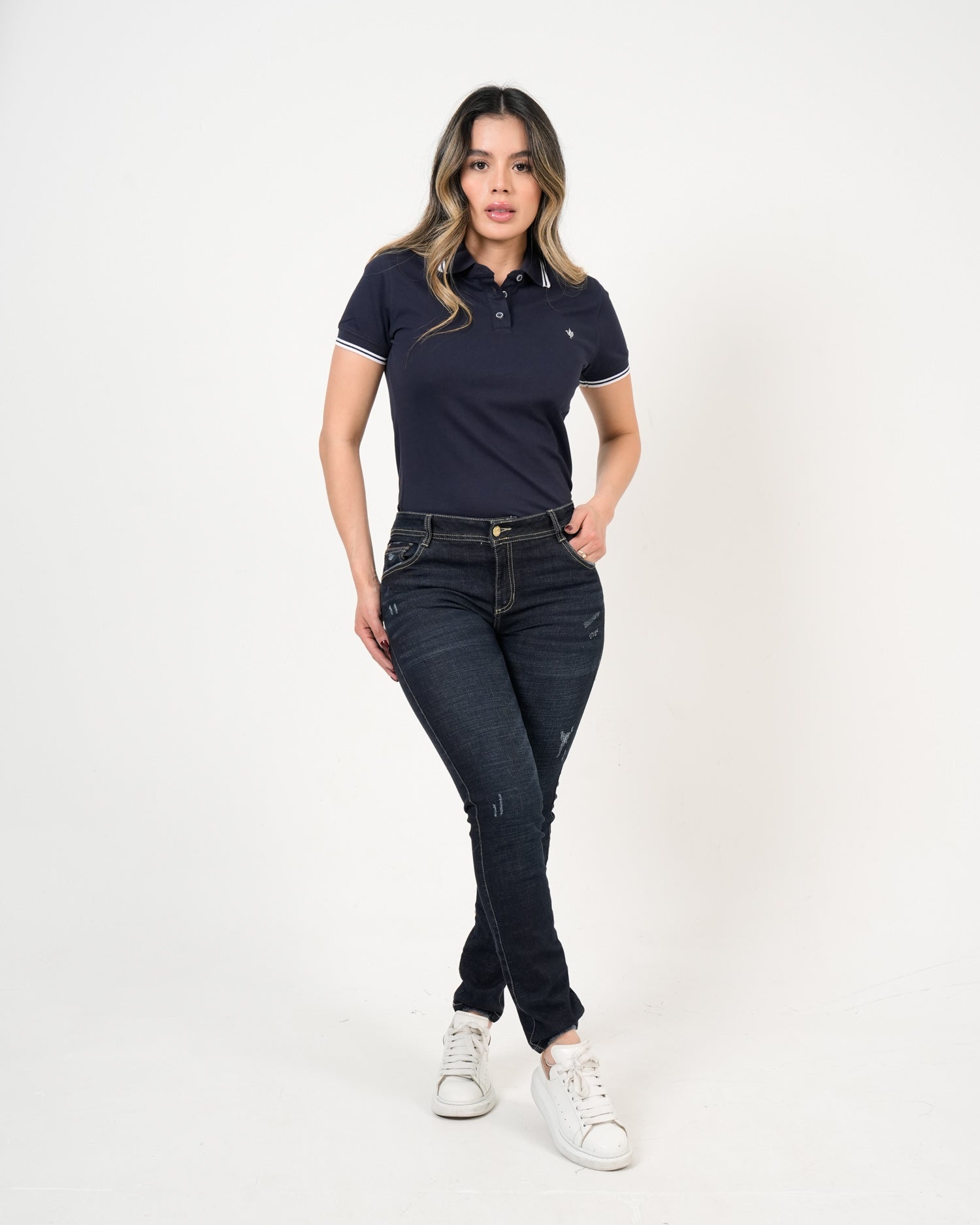 Jean Femenino Skinny Fit | Denim Premium Ajustado Negro