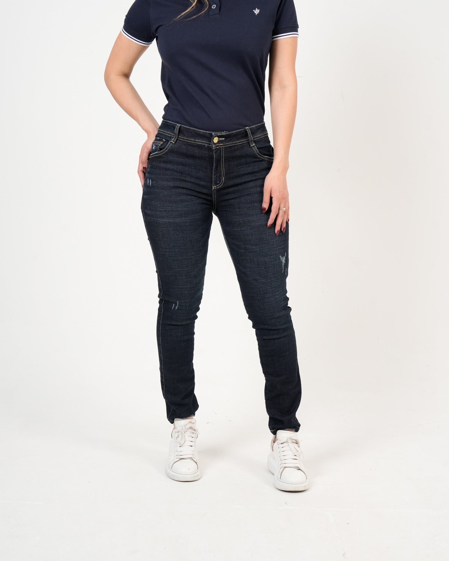 Jean Femenino Skinny Fit | Denim Premium Ajustado Negro