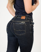 Jean Femenino Skinny Fit | Denim Premium Ajustado Negro